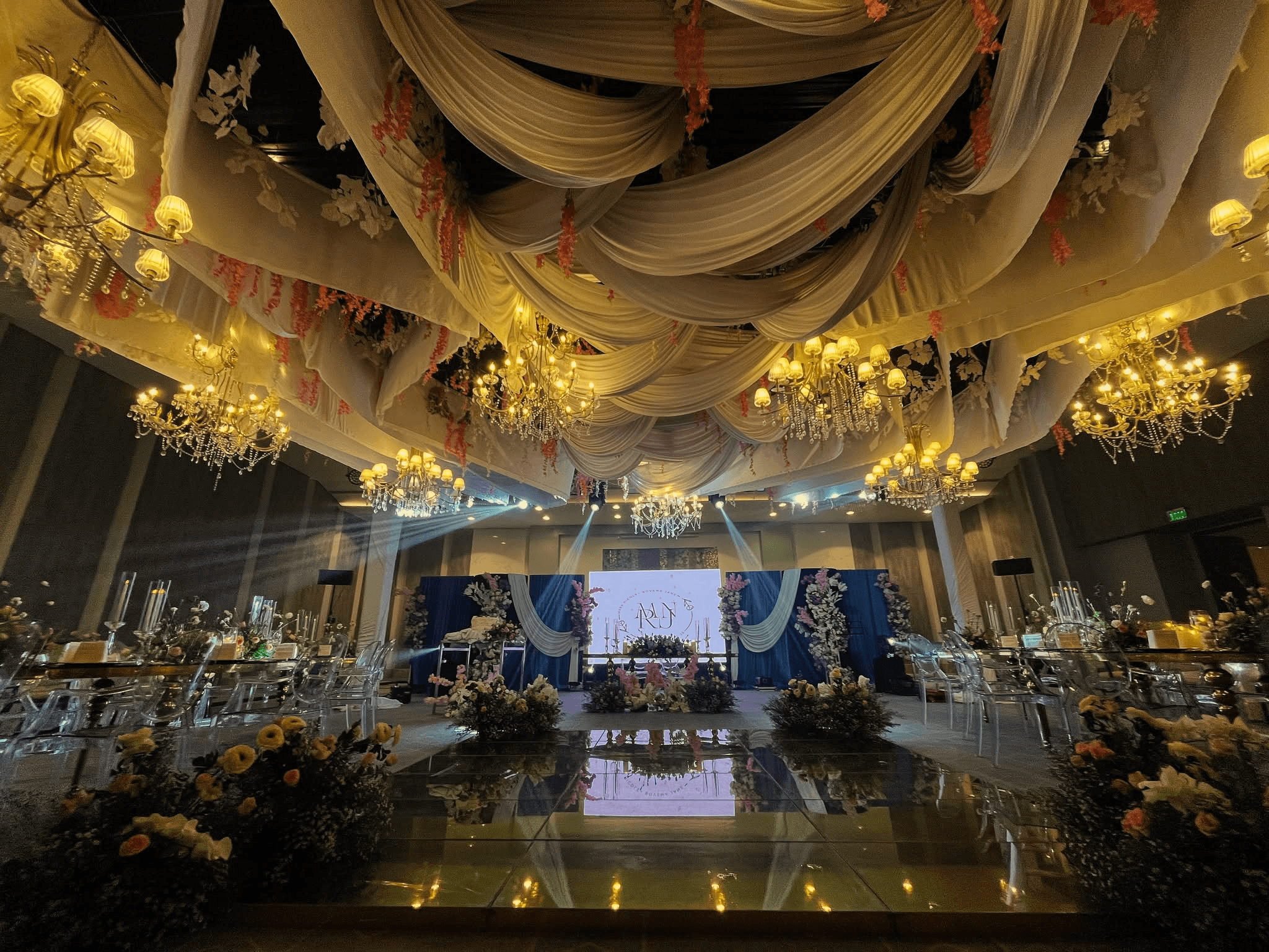 A Coral & Gold Ballroom Celebration